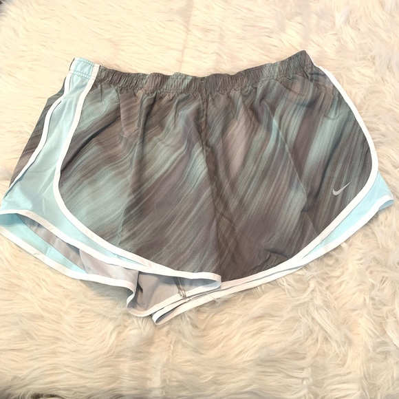 Nike Pants - 🆕Nike Plus Size Dry-Fit Running Shorts. 1X